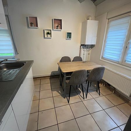 Appartement De Charme 40M2 Proche Centre Hospitalier Valenciennes Exterior photo
